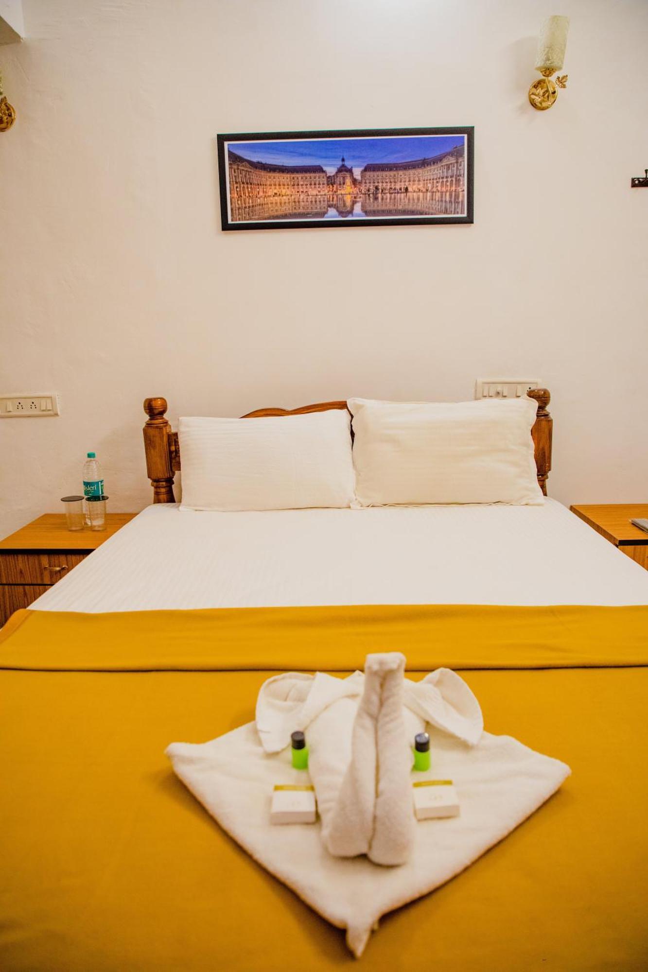 Hotel Maison Blanche Near Rock Beach Puducherry Exterior foto