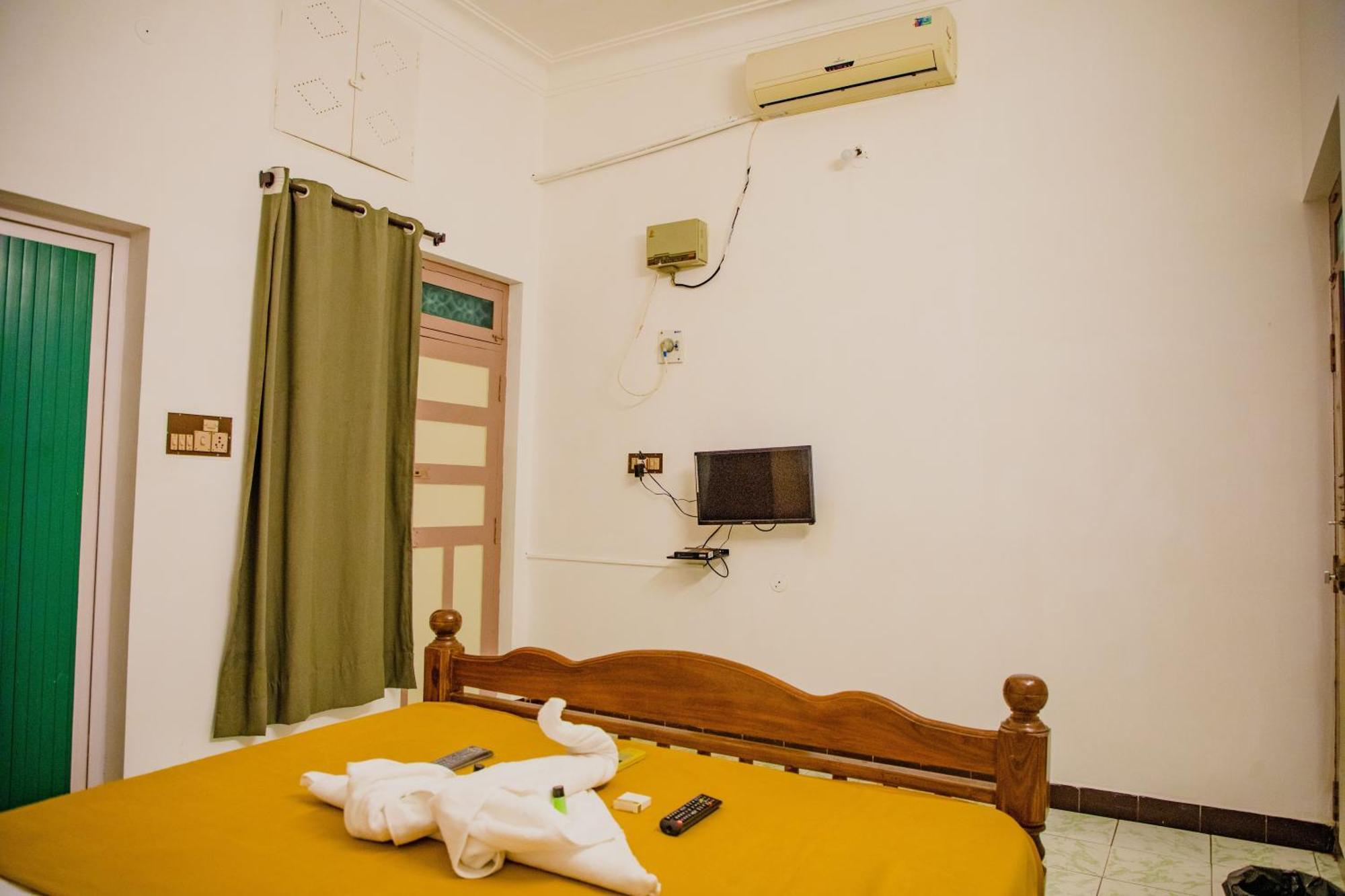 Hotel Maison Blanche Near Rock Beach Puducherry Exterior foto