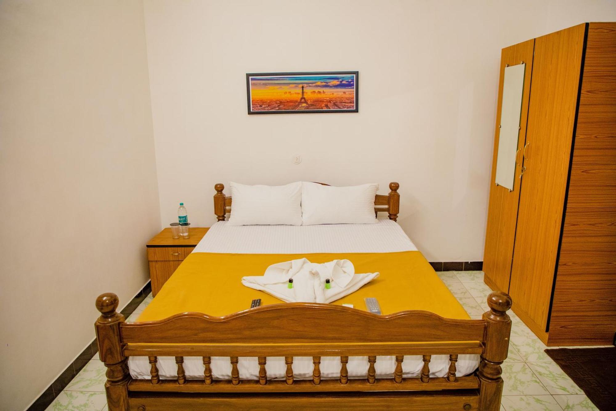 Hotel Maison Blanche Near Rock Beach Puducherry Exterior foto