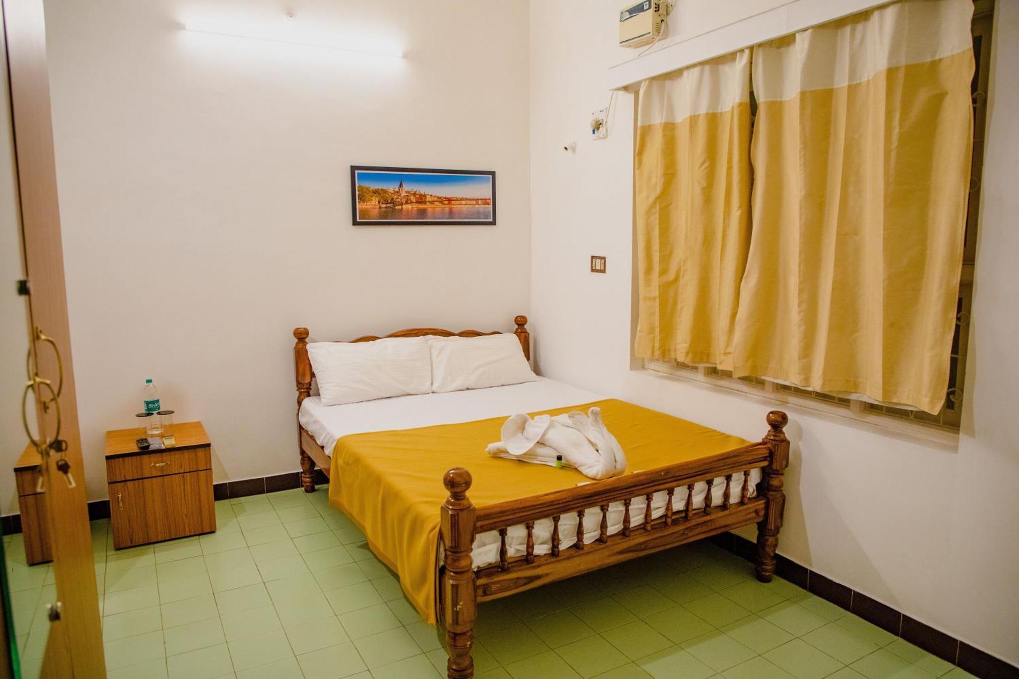 Hotel Maison Blanche Near Rock Beach Puducherry Exterior foto