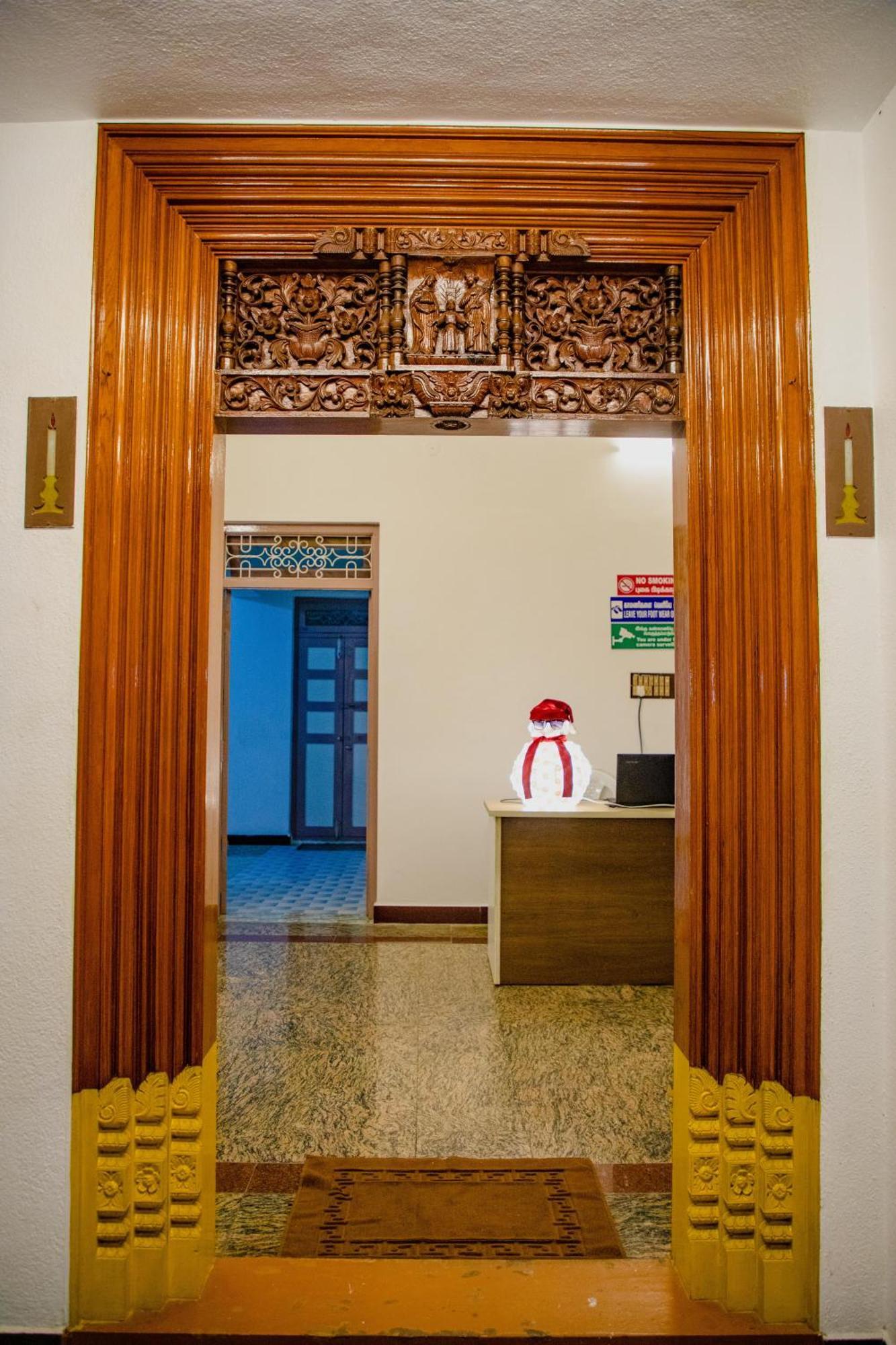 Hotel Maison Blanche Near Rock Beach Puducherry Exterior foto