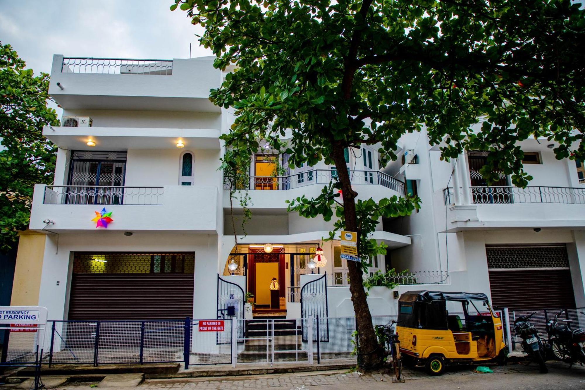 Hotel Maison Blanche Near Rock Beach Puducherry Exterior foto